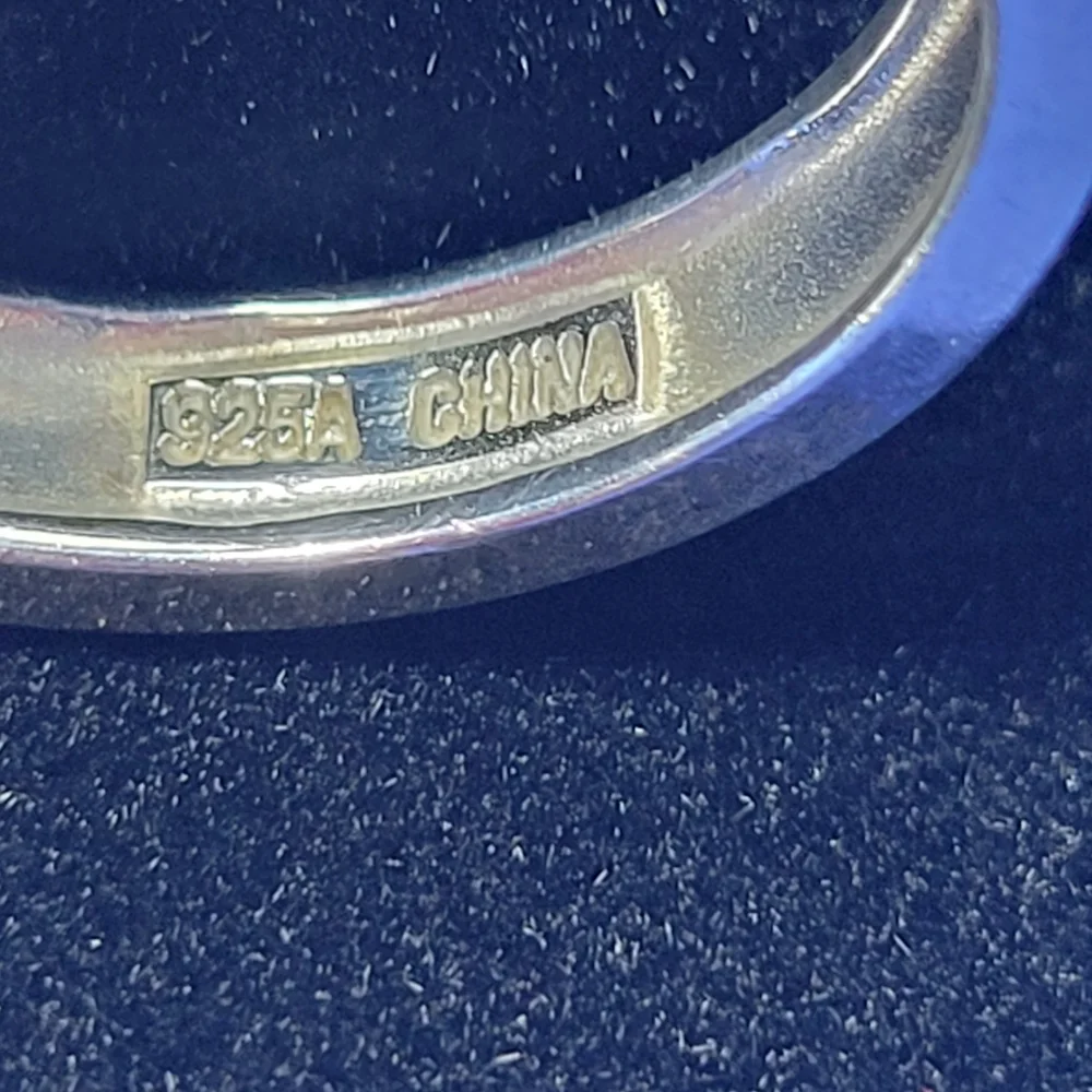 ❤ 925-SILVER RING SIZE 8.5 - Picture 3 of 5
